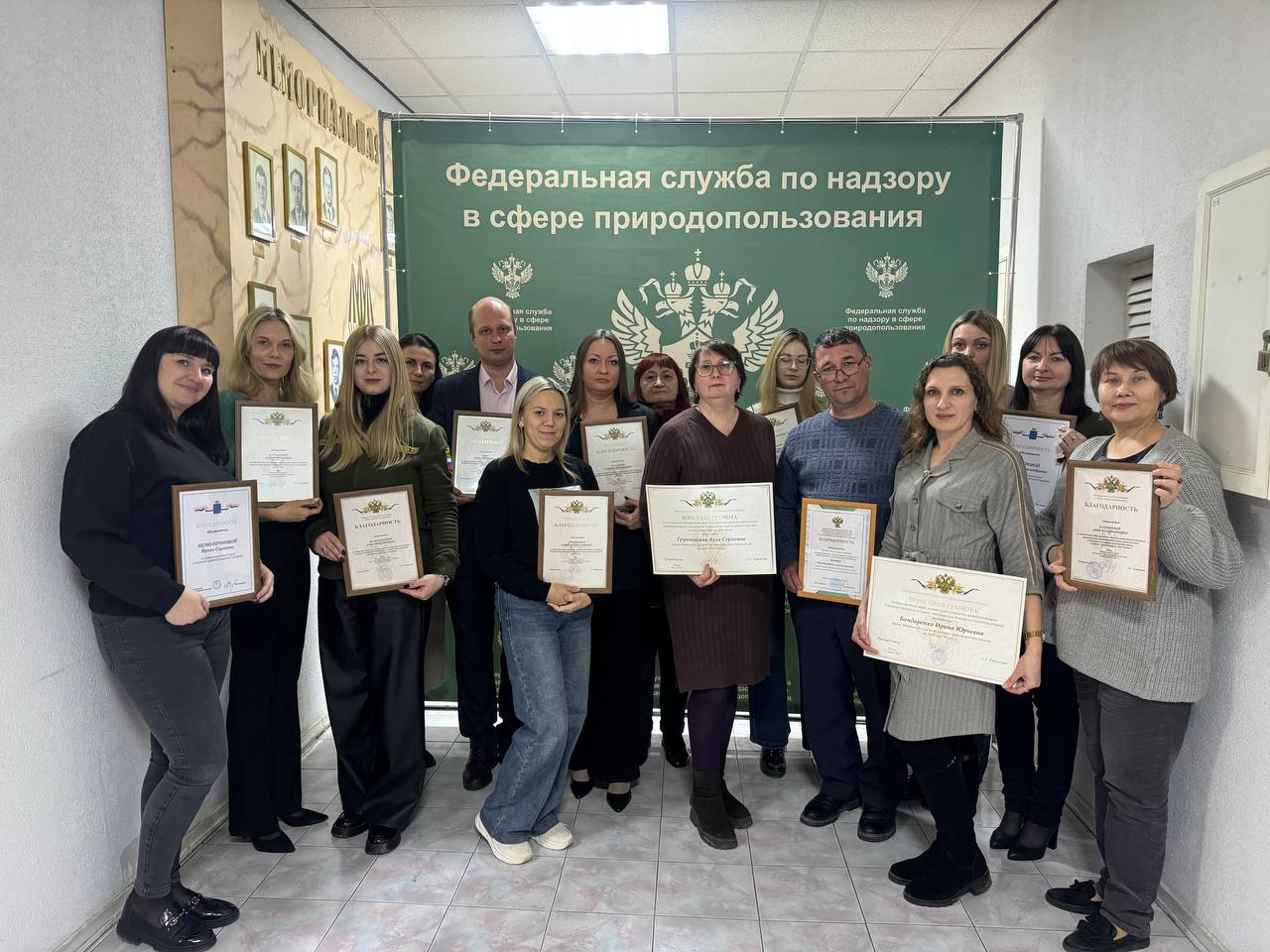 В Межрегиональном управлении Росприроднадзора по Саратовской и Пензенской областям состоялась церемония награждения сотрудников   За добросовестное отношение к исполнению служебных обязанностей, проявленный высокий профессионализм и по итогам работы за 20
