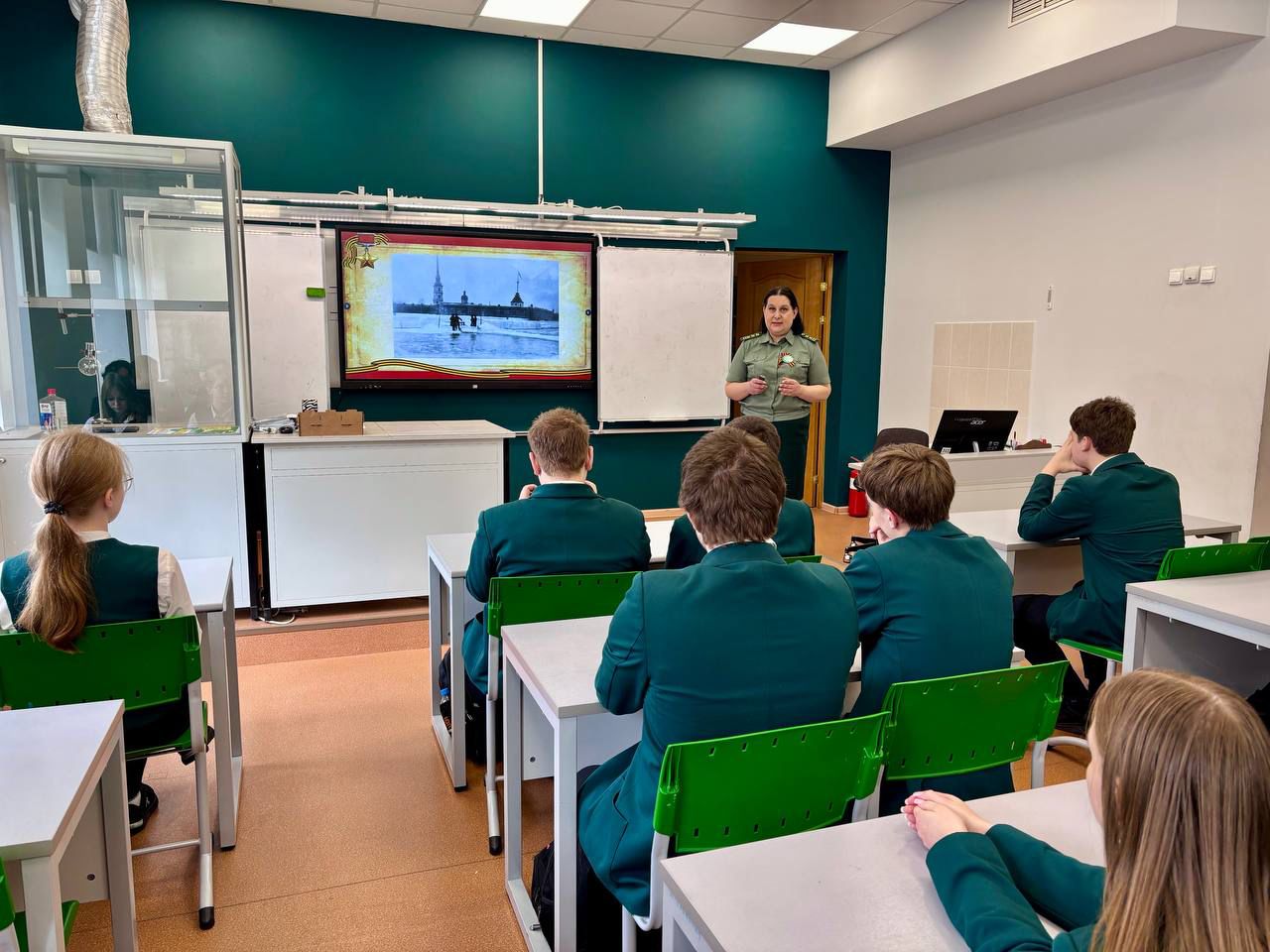 Для учащихся класса Росприроднадзора проведен урок Памяти