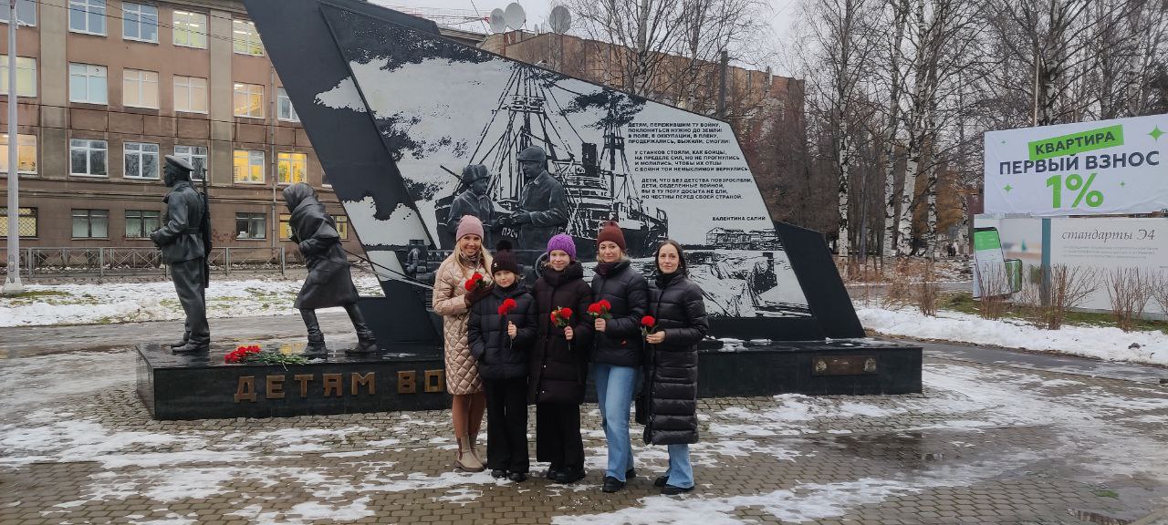 Сотрудники Северного межрегионального управления Росприроднадзора почтили память жертв войны