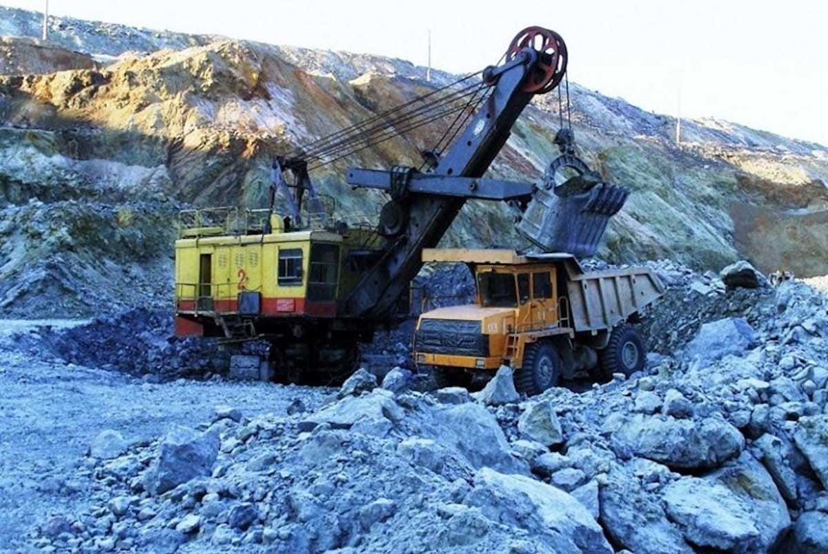 Уральское управление Росприроднадзора провело профилактический визит на ООО «Вленторский медный карьер»