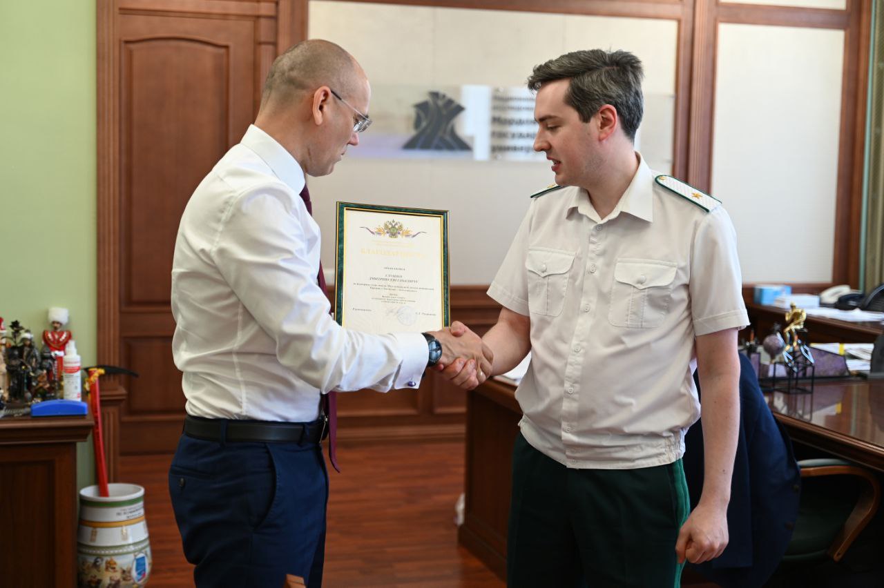  Ректору Мордовского государственного университета вручена благодарность Росприроднадзора