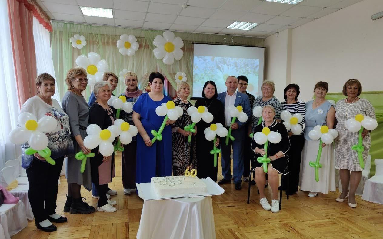 «Экология – дело каждого»: Росприроднадзор поздравляет детский сад «Ромашка» с 60-летием в кругу друзей и партнеров.