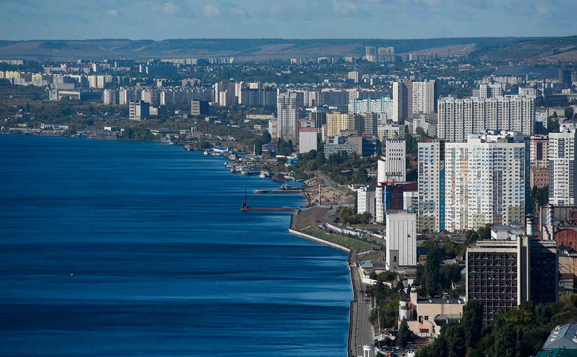 предмостовая площадь в саратове