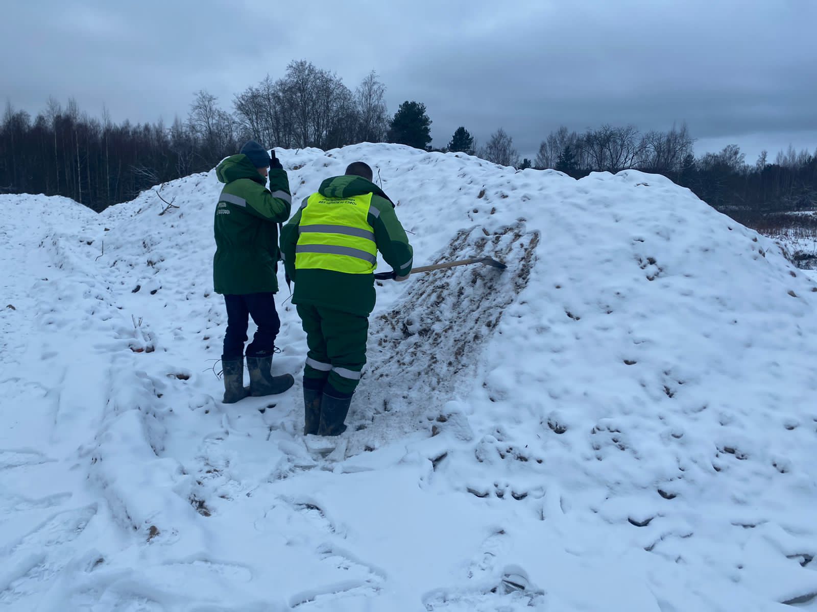 Росприроднадзор проверяет законность проведения работ в водоохранной зоне реки Охта