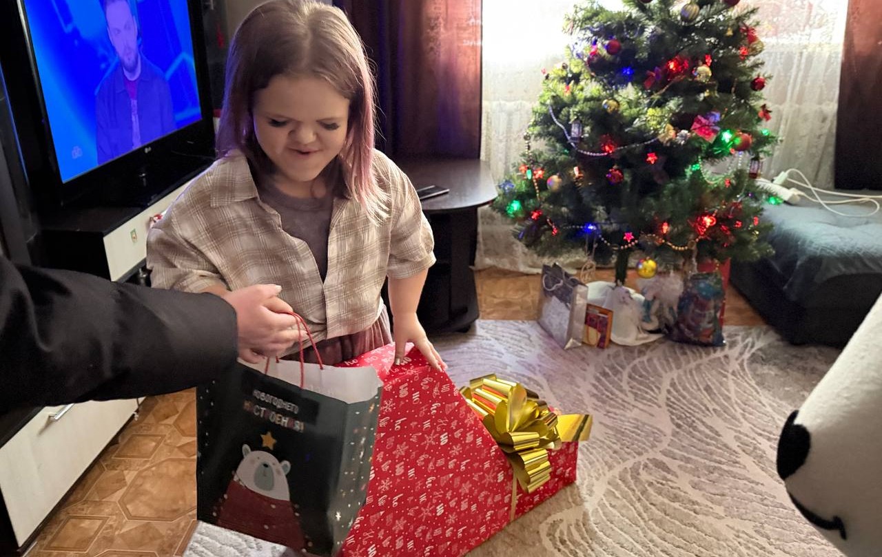 Сотрудники Росприроднадзора исполнили детскую мечту в рамках акции «Елка желаний».