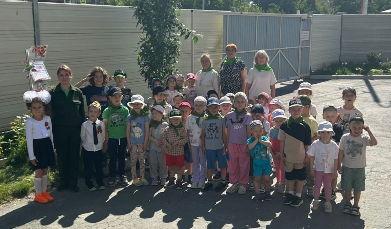 Уральское управление Росприроднадзора приняло участие в конкурсе «Зеленые островки Эколят РЖД»