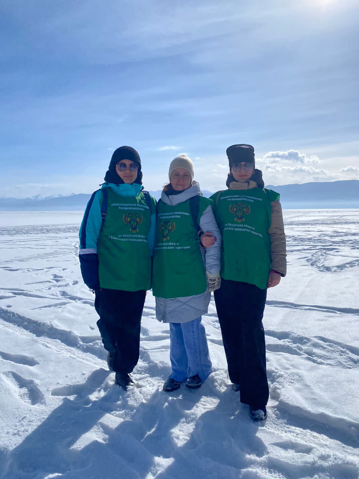 Сотрудники Росприроднадзора приняли участие в ледовом  переходе «Встреча с Байкалом»