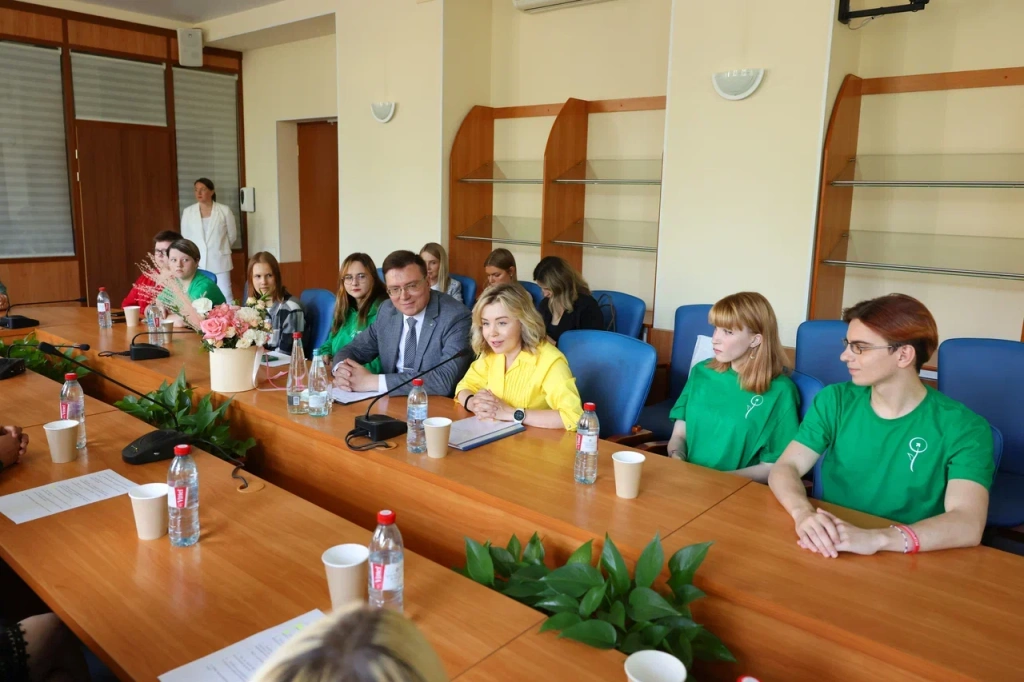 Универ Петрозаводск-3.JPG
