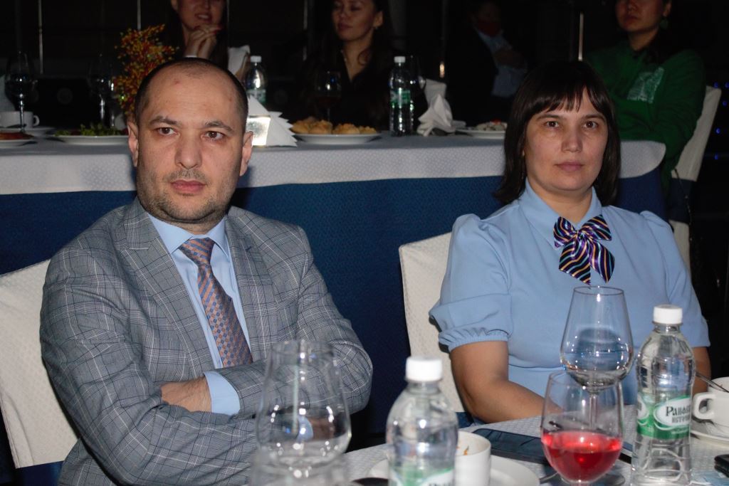 Татар 5 Директор.jpg