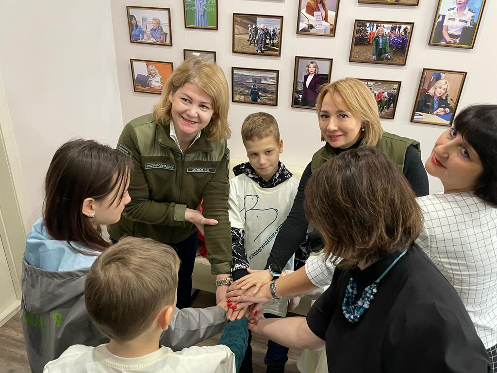 Хабаровск руки.jpeg Хабаровск руки.jpeg