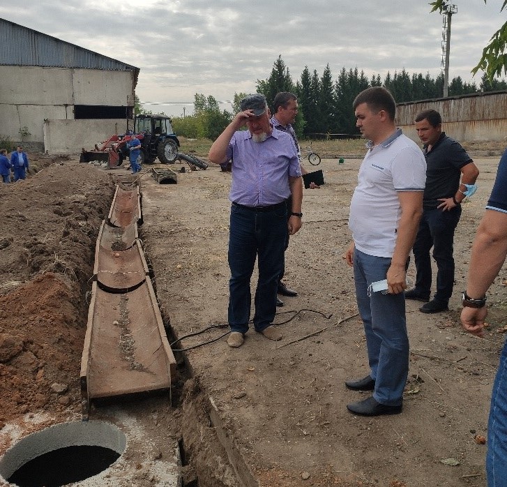 Шакиров на площадке-2.jpg Шакиров на площадке-2.jpg