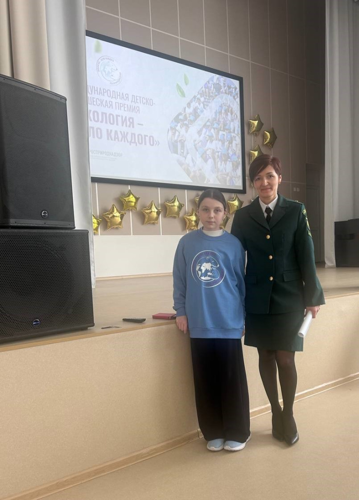 Пе-2.jpg Пе-2.jpg