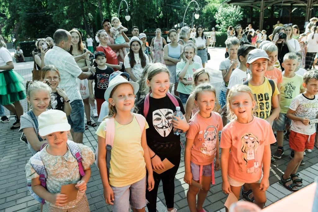 Воронеж смотрят.jpg Воронеж смотрят.jpg