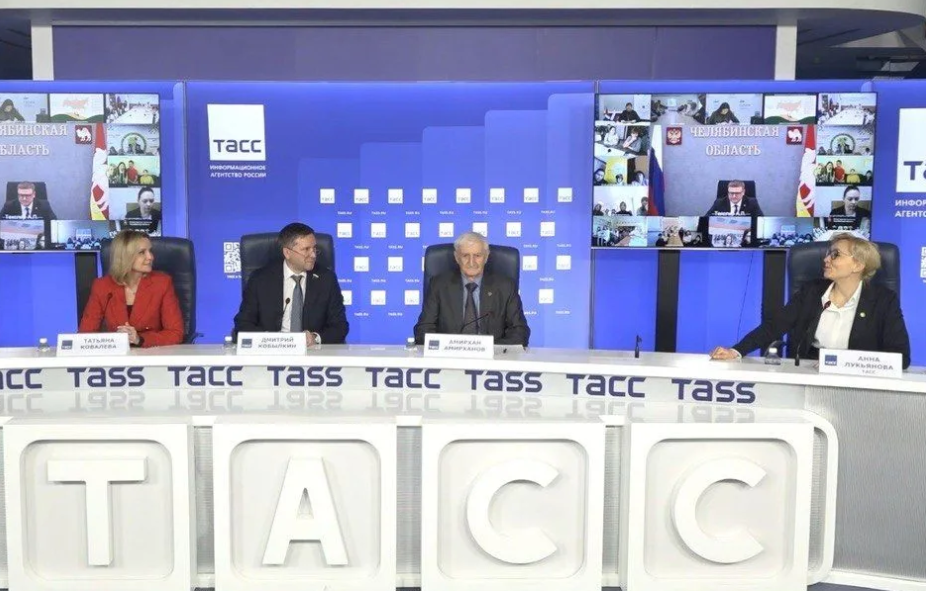 Амир-3.png Амир-3.png