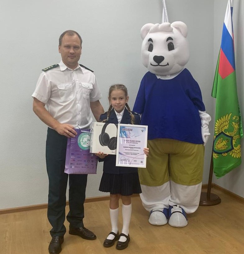 Ново фото Девочка Вероника.jpeg Ново фото Девочка Вероника.jpeg