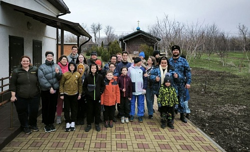 В Ростове-на-Дону сотрудники Росприроднадзора приняли участие в субботнике