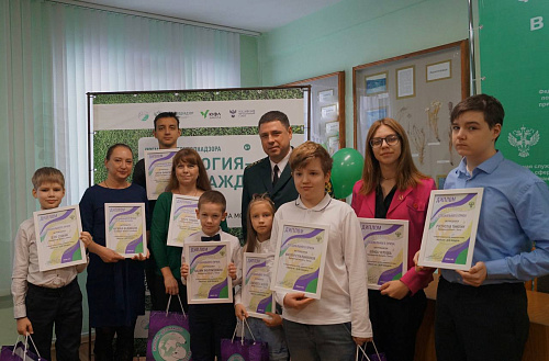  В Пензе наградили участников III сезона Международной детско-юношеской премии «Экология-дело каждого»