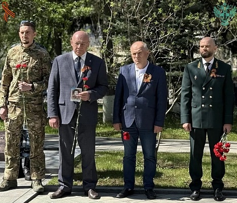 Уральское межрегиональное управление Росприроднадзора приняло участие в торжественном митинге к 81‑й годовщине Победы в Великой Отечественной войне в Уральском государственном юридическом университете