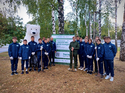 Юные футболисты из Пензы приняли участие в акции Росприроднадзора и РФС «Экология – дело каждого»