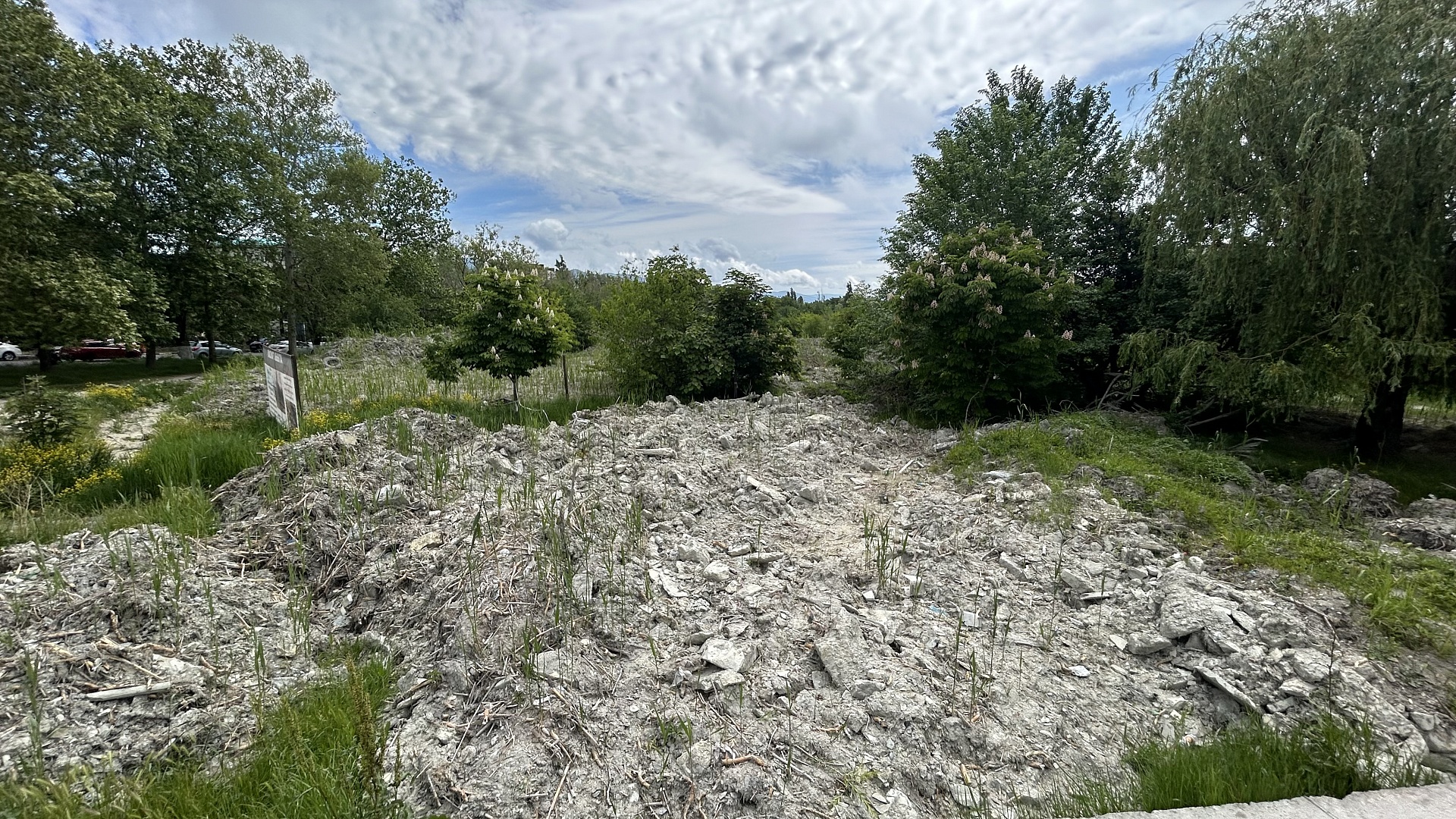 Инспекторы Росприроднадзора выявили нарушения в ходе работ по очистке прудов в Новороссийске