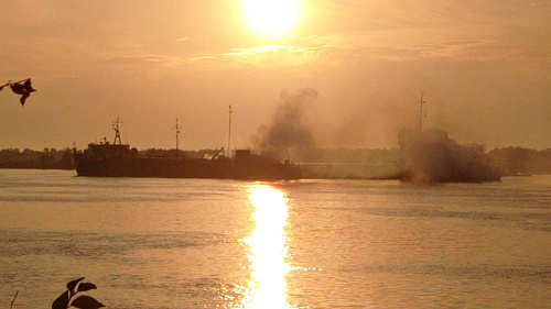 Росприроднадзором в Астраханской области выявлен факт загрязнения водного объекта р. Бахтемир судном под флагом Ирана