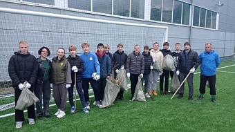 Сотрудники Дальневосточного управления Росприроднадзора приняли участие в субботнике в г. Находка