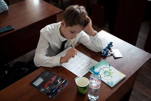 В Воронеже сотрудники Росприроднадзора приняли участие в качестве членов жюри в конкурсе юных исследователей «Дебют в науке» на базе ВГУ