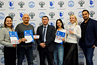 В Норильске удостоверения общественных инспекторов по охране окружающей среды в Арктике торжественно вручены 75 кандидатам