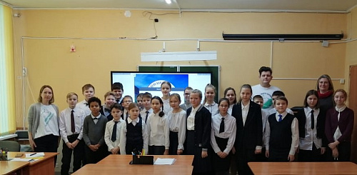 В Тамбове сотрудники Росприроднадзора провели экоурок для пятиклассников Центра образования и рассказали о премии «Экология-дело каждого»