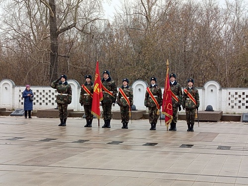 Сотрудники Енисейского межрегионального управления Росприроднадзора приняли участие в праздничных мероприятиях в честь Дня народного единства! 