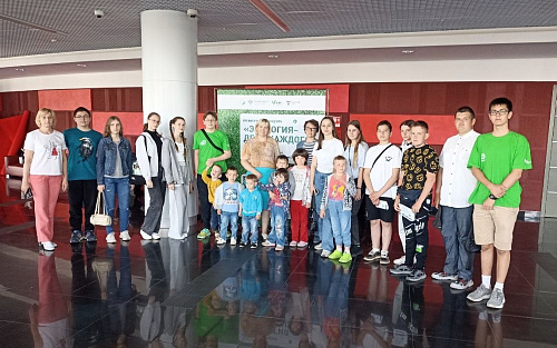 Сотрудники Росприроднадзора по Саратовской и Пензенской областям приняли участие в эколого-просветительском фестивале «За зелёную Губернию!»