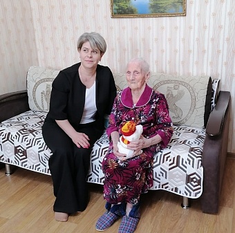 В Кирове с Днем Победы поздравили ветерана Великой Отечественной войны