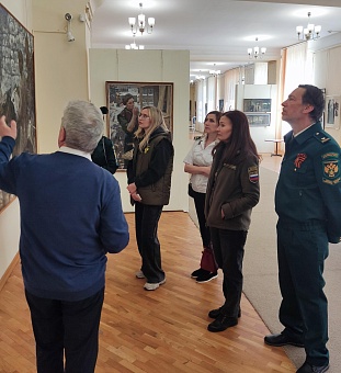 В Ставрополе сотрудники Северо-Кавказского управления Росприроднадзора посетили выставку «О героях былых времен»