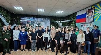 В Хабаровске сотрудники Росприроднадзора посетили экспозиции, посвященные событиям Великой Отечественной войны