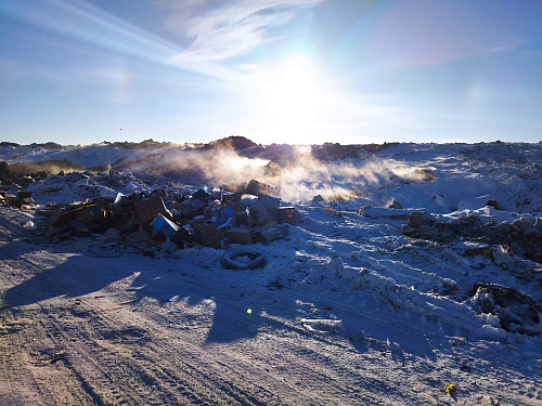 Инспекторы Управления Росприроднадзора по Республике Саха (Якутия) провели профилактический визит на полигоне твердых бытовых отходов г. Якутска  