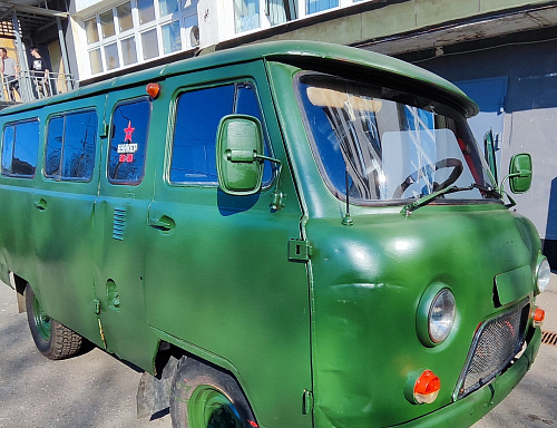 Специалисты ЦЛАТИ по Мурманской области передали автомобиль в зону СВО