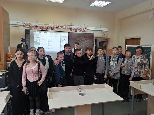 Специалисты Росприроднадзора рассказали школьникам Красноярска о международной премии «Экология – дело каждого»