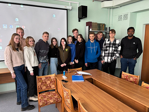 Сотрудники Росприроднадзора провели лекцию по экологии для студентов Челябинского университета