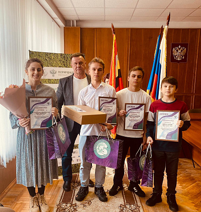 В Курской и Тамбовской областях наградили призёров III Международной детско-юношеской премии «Экология – дело каждого» 