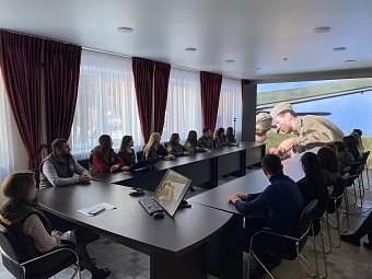 В Южно-Уральском управлении Росприроднадзора проведен кинопросмотр военной драмы «В бой идут одни старики»