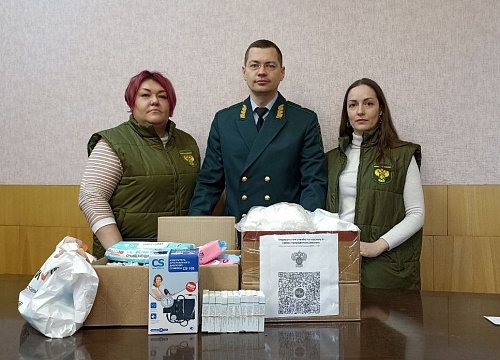 В Архангельское сотрудники Росприроднадзора отправили посылки мобилизованным землякам