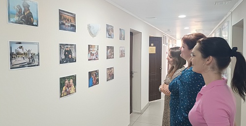 В Межрегиональном управлении Росприроднадзора в Нижегородской области можно познакомиться с работами фотовыставки РГО к Году семьи