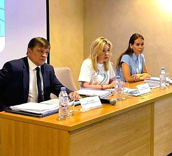 Светлана Радионова встретилась с коллегами из Южно-Сибирского управления Росприроднадзора