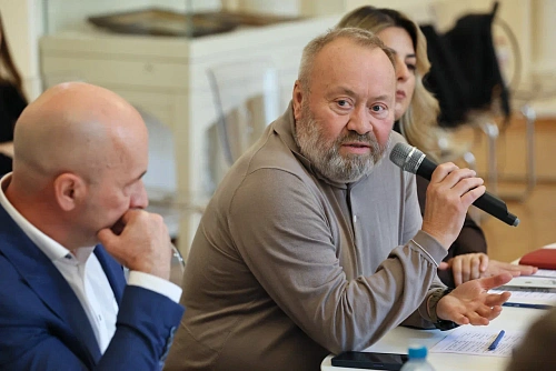 Руководитель СЗМУ Росприроднадзора Михаил Козьминых принял участие в работе круглого стола, посвященного вопросам обращения с ТКО