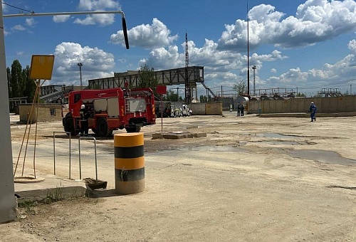 В Липецкой области сотрудники Центрально-Черноземного управления Росприроднадзора приняли участие в проведении комплексных учений по локализации и ликвидации разливов нефти и нефтепродуктов АО «Стагдок»