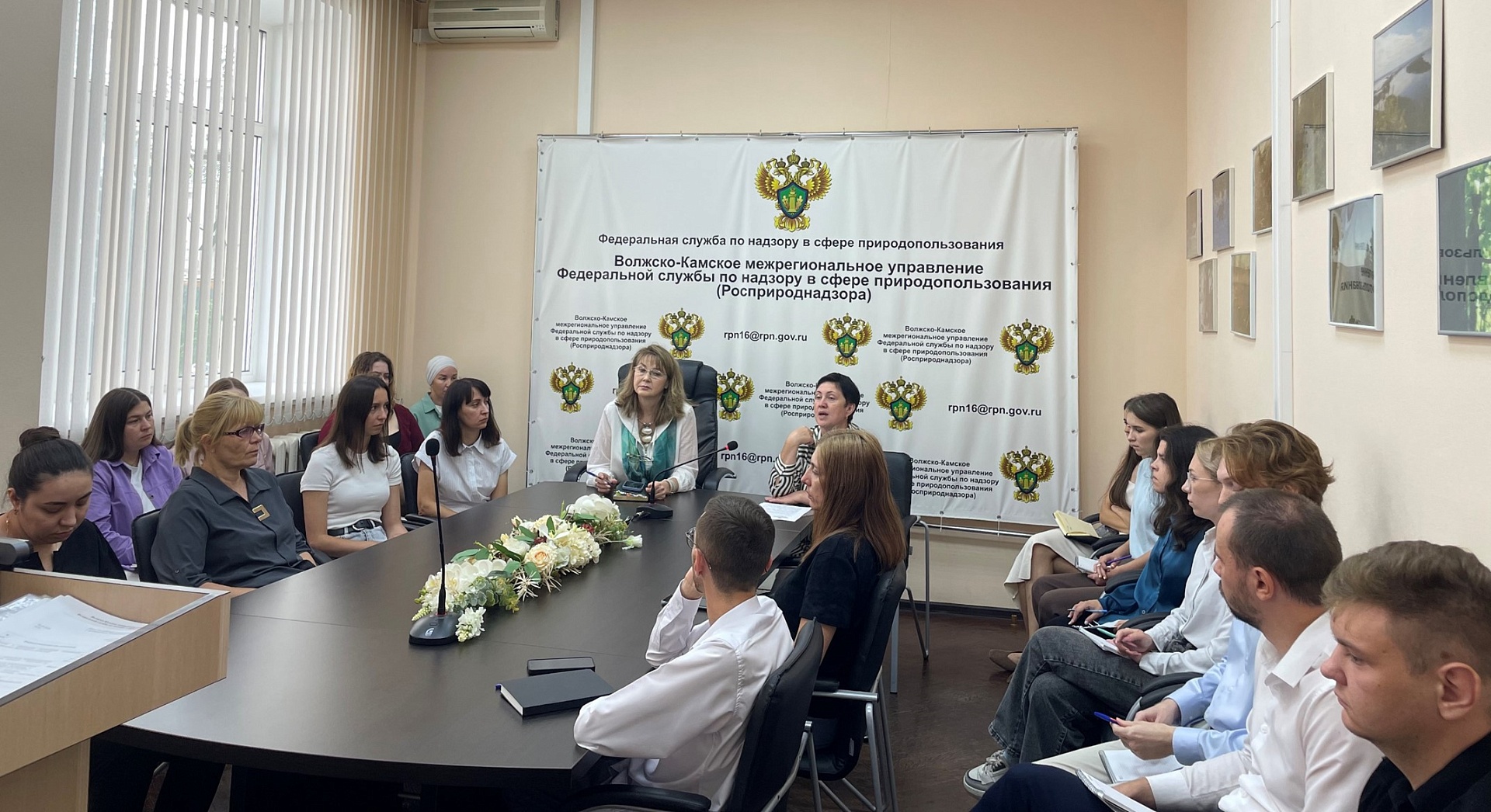 В Волжско-Камском межрегиональном управлении Росприроднадзора 8 августа 2025 года прошел обучающий семинар для молодых специалистов 