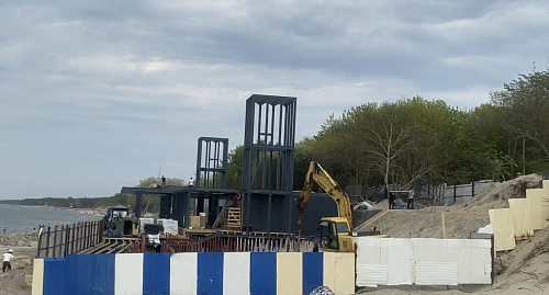 Росприроднадзор по СЗФО выявил очередное эконарушение при строительстве кафе на берегу Балтийского моря 