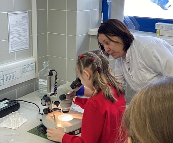 Сотрудники филиала ФГБУ «ЦЛАТИ по УФО» по ХМАО-Югре провели экскурсию для школьников