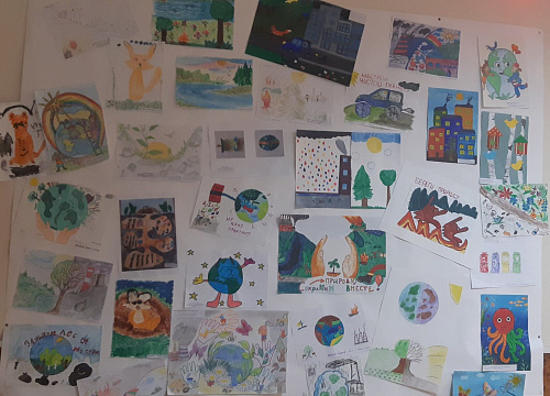 Сотрудники Уральского управления Росприроднадзора провели конкурс детских рисунков в честь Дня эколога