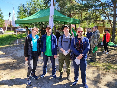Сотрудники Росприроднадзора приняли участие в природоохранной акции «Чистые леса Татарстана»
